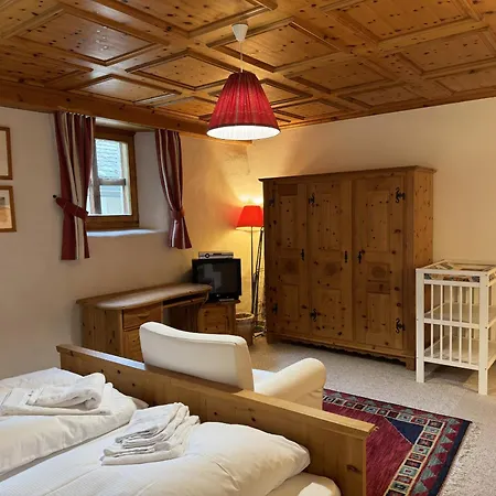 Chesa Grischuna - Madulain