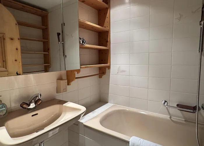 Chesa Grischuna - Madulain